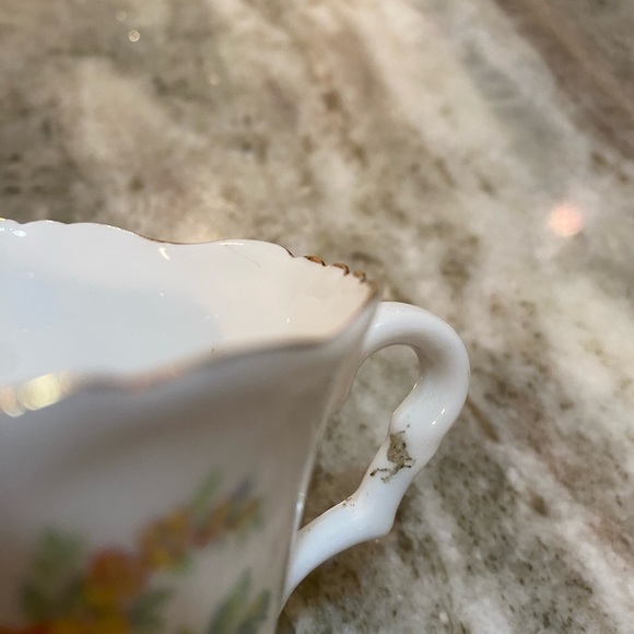 1930's Sampson Smith Old Royal Bone China Creamer with Rose among Flowers - Picture 7 of 8